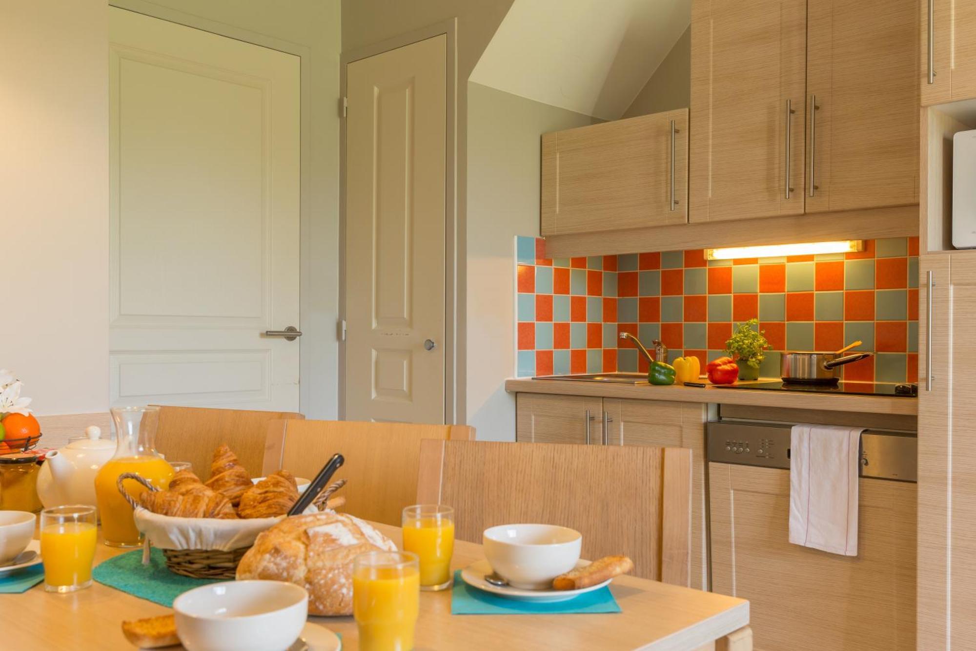 Residence Pierre & Vacances Le Green Beach Пор-ан-Бессен-Юппен Экстерьер фото