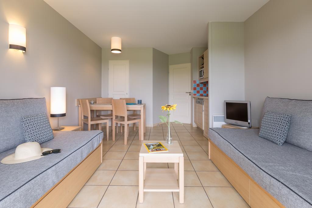 Residence Pierre & Vacances Le Green Beach Пор-ан-Бессен-Юппен Экстерьер фото