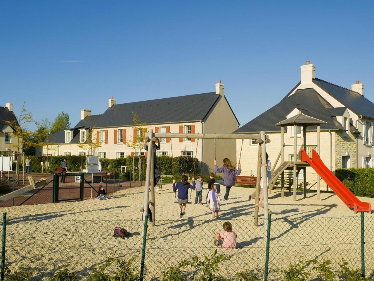 Residence Pierre & Vacances Le Green Beach Пор-ан-Бессен-Юппен Экстерьер фото